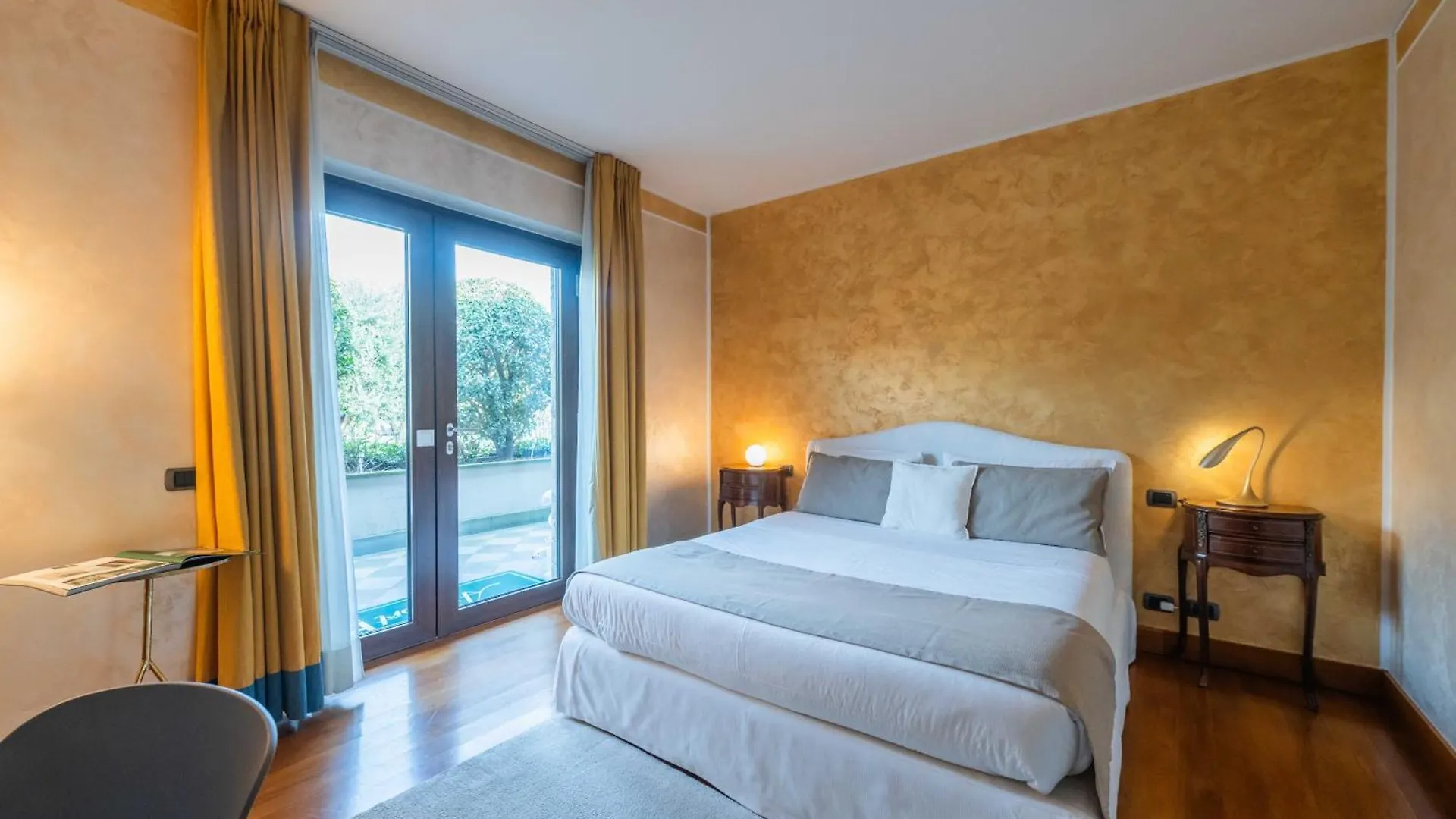 Airport Bea Rooms Azzano San Paolo Italy